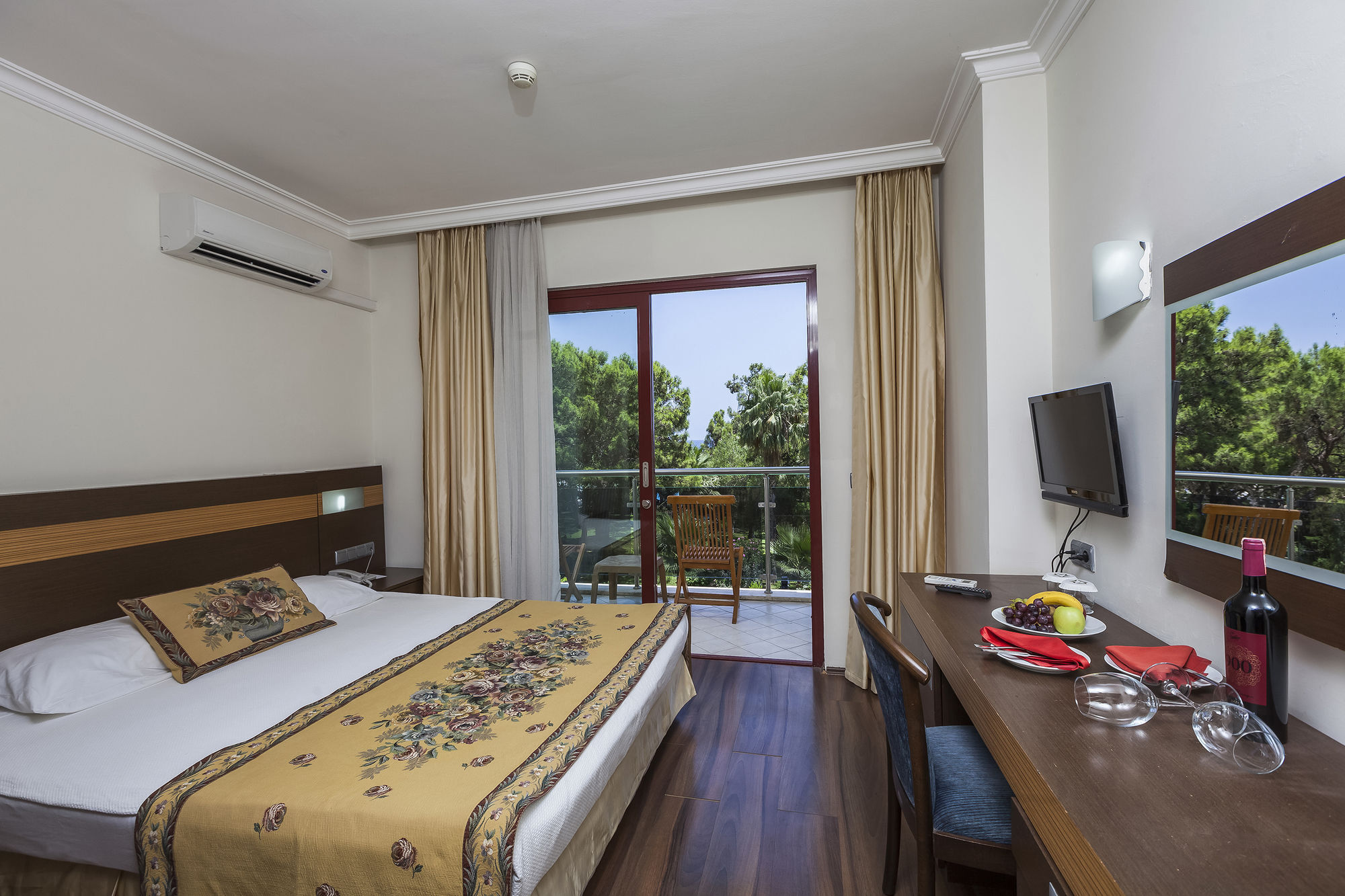 La Mer Hotel Гьонюк Екстериор снимка